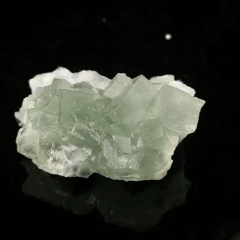 22.0 gNatural roheline fluoriidimaardlat, kristall, kvarts, maavarade näidiseid